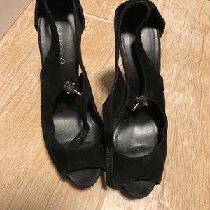 Boutique 9 High heels suede